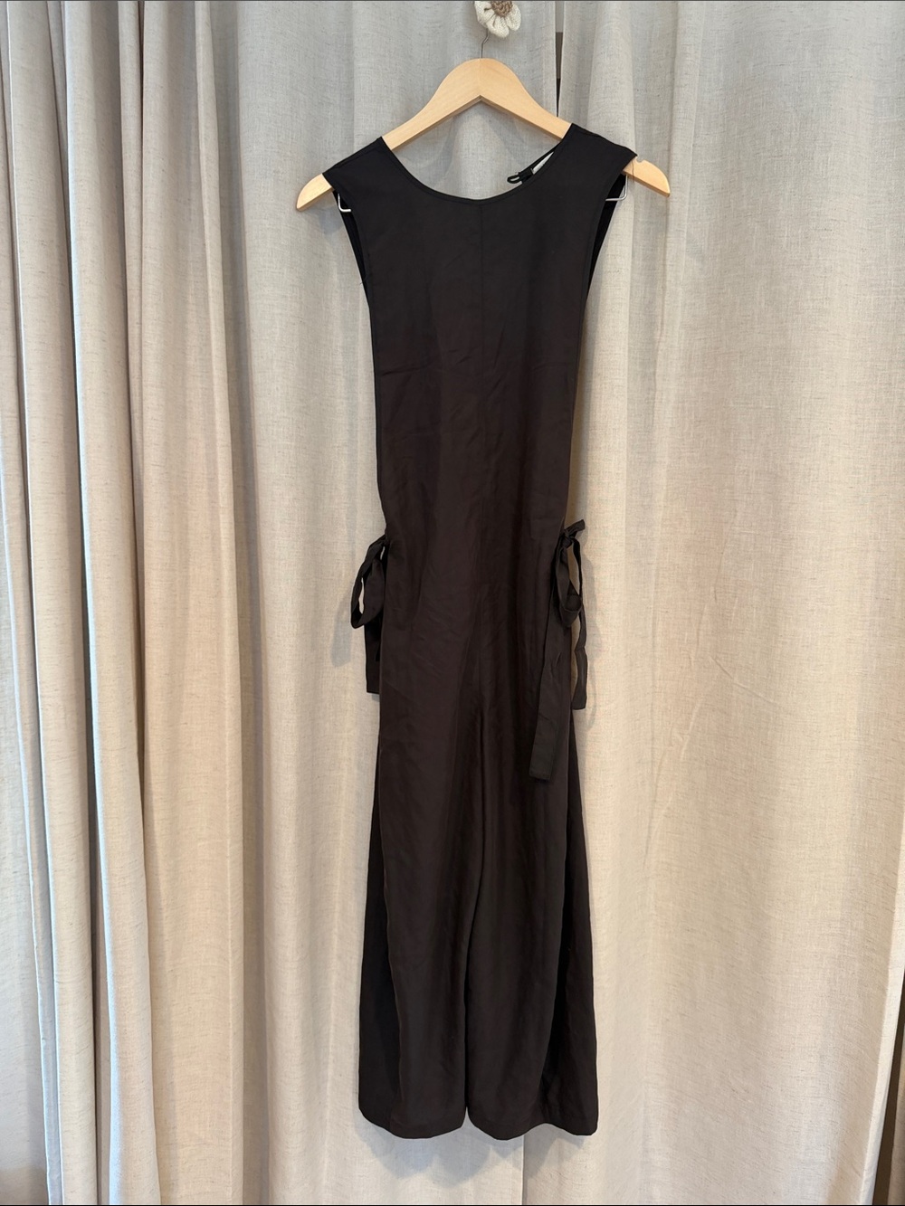 Urban Outfitters Black Sleeveless Jumpsuit with Side Ties Cutouts Modal